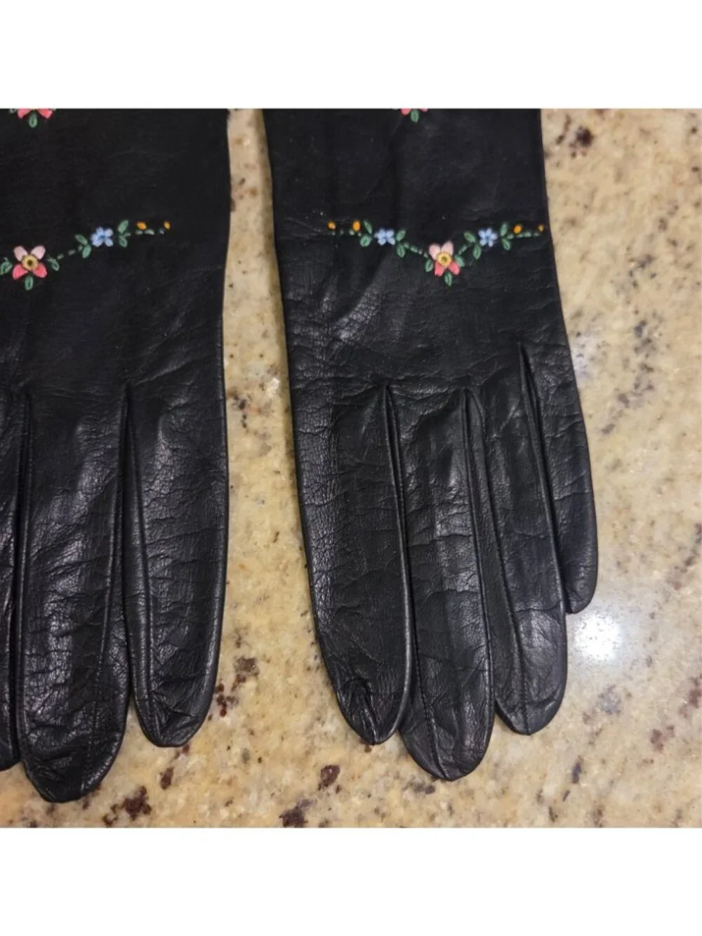 Vintage Womens Size S / 6.5 Black Leather Embroidered Flower Formal Gloves Italy